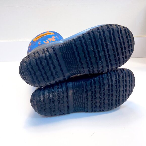 Bogs Neo Camo Winter Boots, Size 5 - Picture 7 of 8